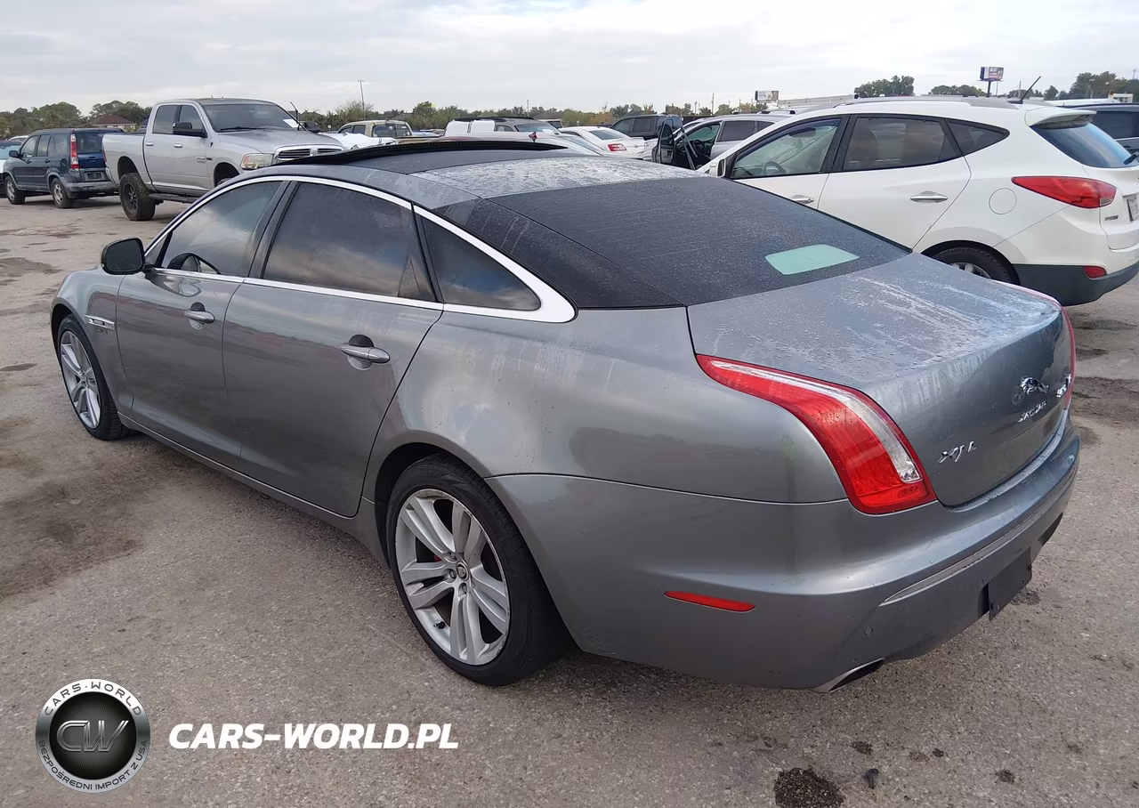 2012 Jaguar Xj Xjl Portfolio VIN:SAJWA2GBXCLV22794 - 3