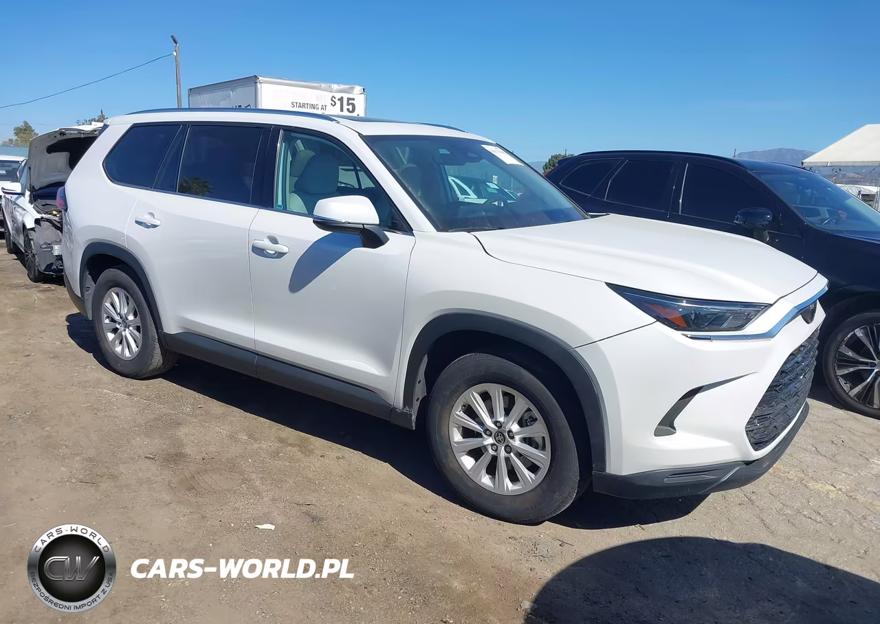 2024 Toyota Grand Highlander Xle VIN:5TDAAAB53RS034119 - 1