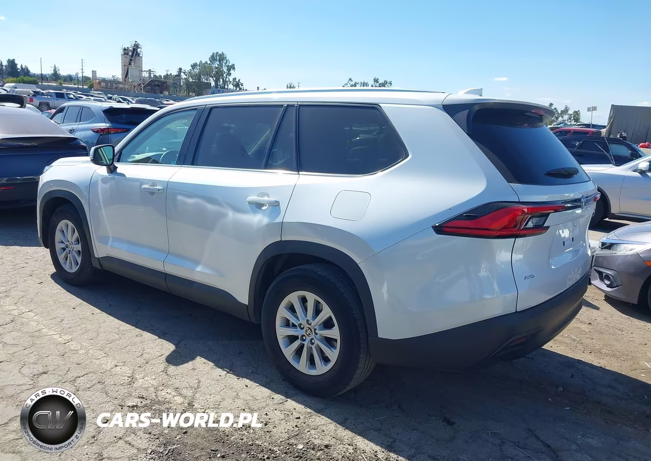 2024 Toyota Grand Highlander Xle VIN:5TDAAAB53RS034119 - 3