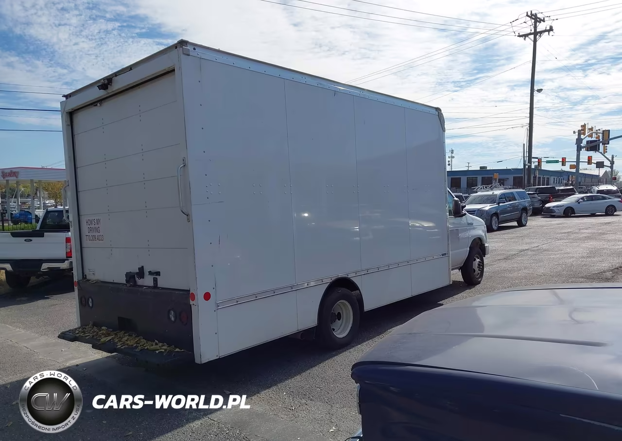 2022 Ford Econoline E450 Super Duty Cutaway Van VIN:1FDXE4FN6NDC28705 - 4