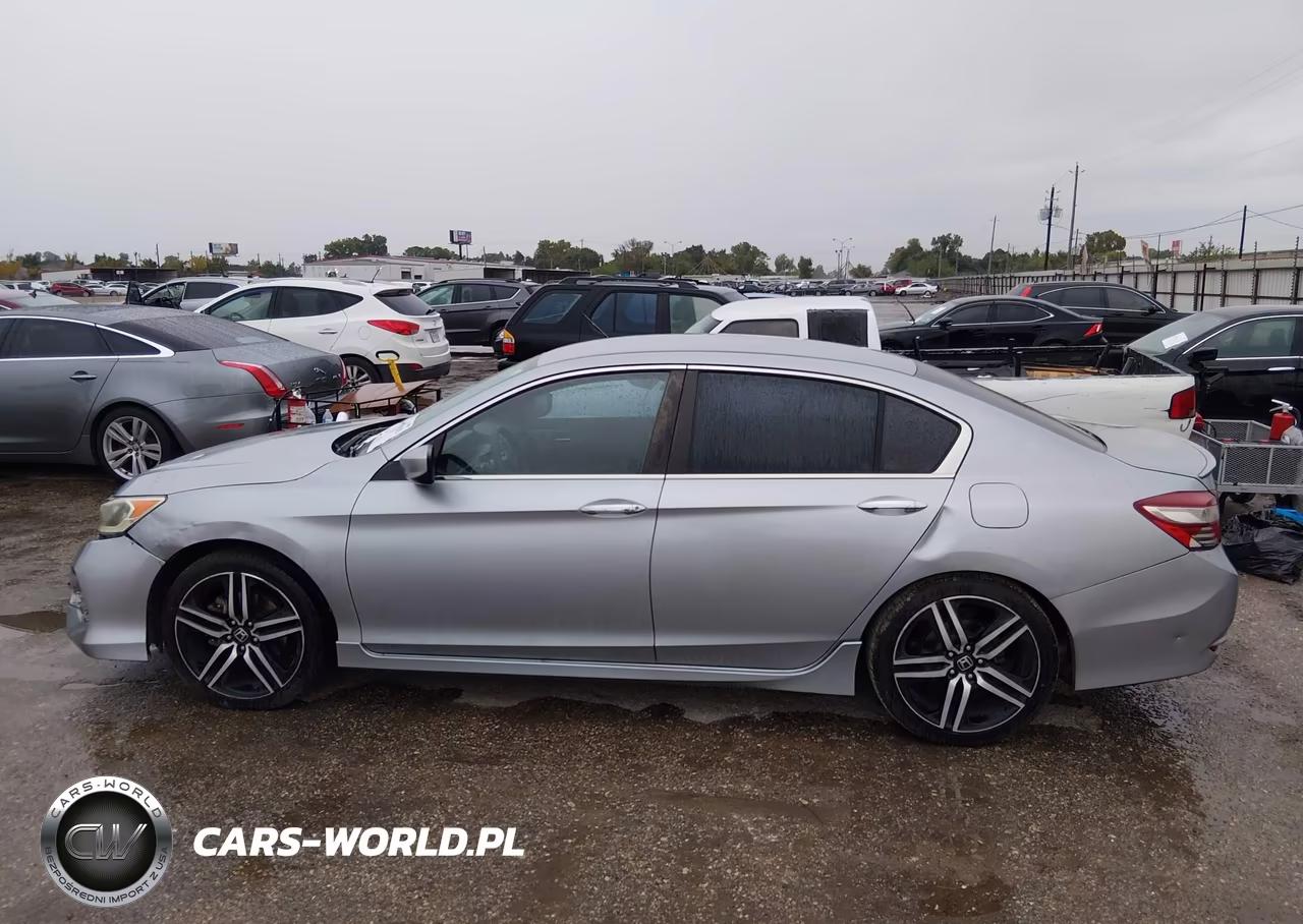 2016 Honda Accord Sport VIN:1HGCR2F50GA229799 - 15