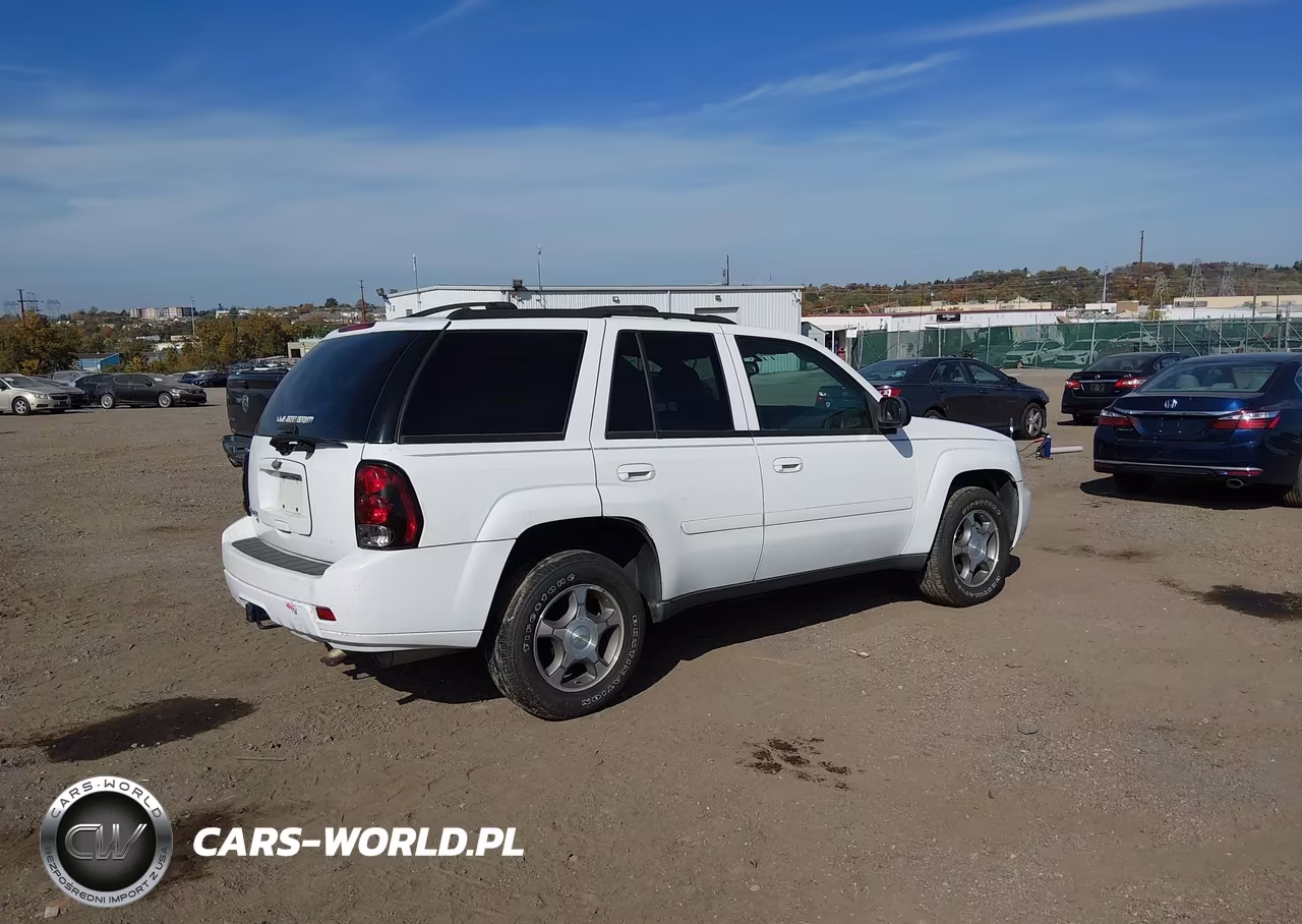 2008 Chevrolet Trailblazer Lt VIN:1GNDT13S682183603 - 4