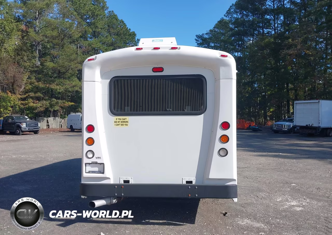 2012 Chevrolet Express Cutaway 4500 Series Diesel VIN:1GB6G5BL9C1174615 - 17