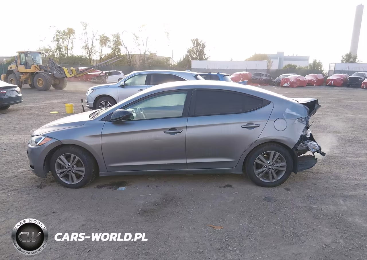 2018 Hyundai Elantra Sel VIN:5NPD84LF1JH300345 - 14