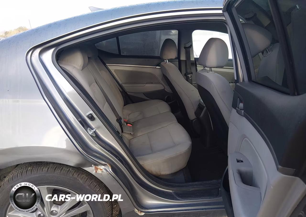 2018 Hyundai Elantra Sel VIN:5NPD84LF1JH300345 - 8