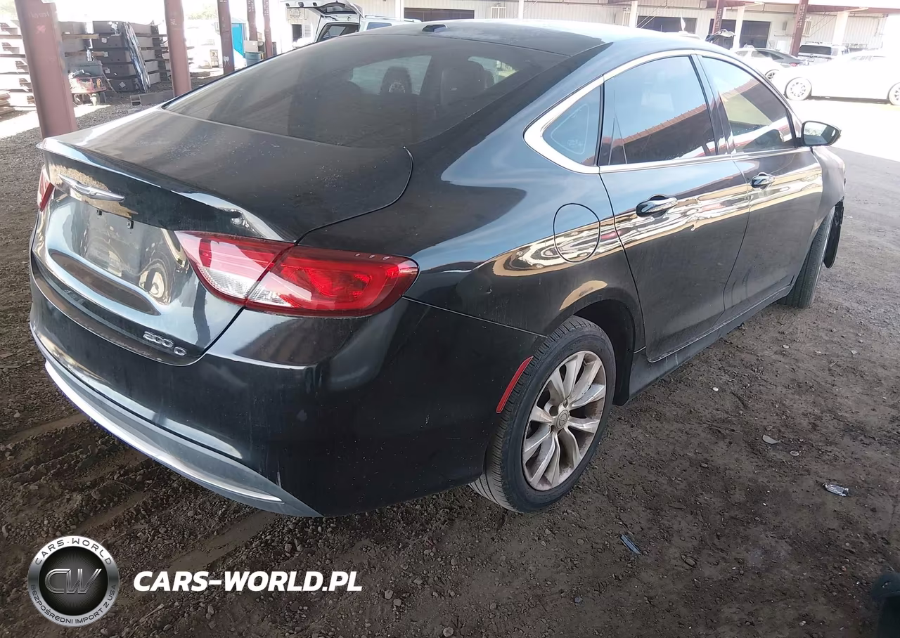 2015 Chrysler 200 C VIN:1C3CCCCB7FN585467 - 4