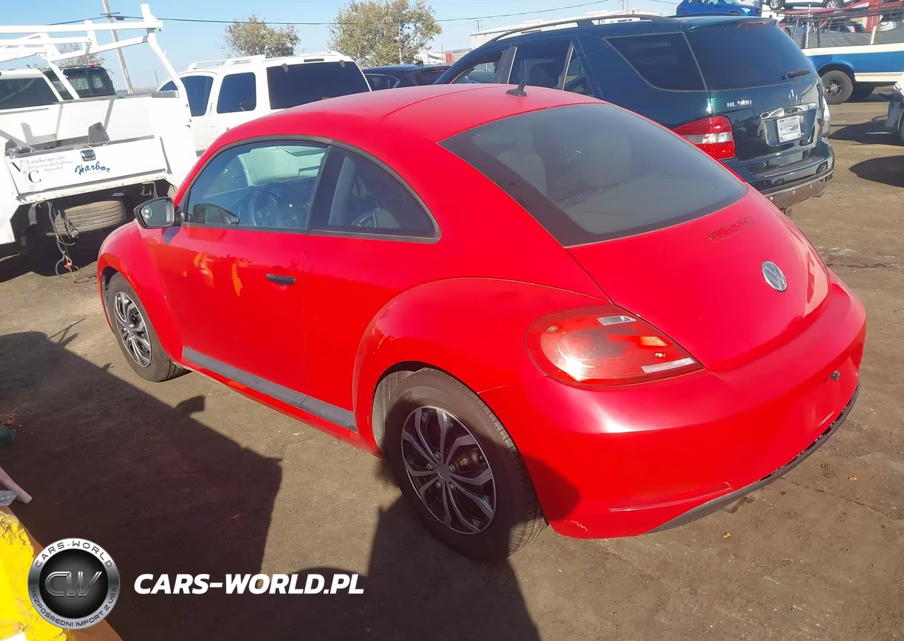2012 Volkswagen Beetle Entry VIN:3VWFP7ATXCM616309 - 3