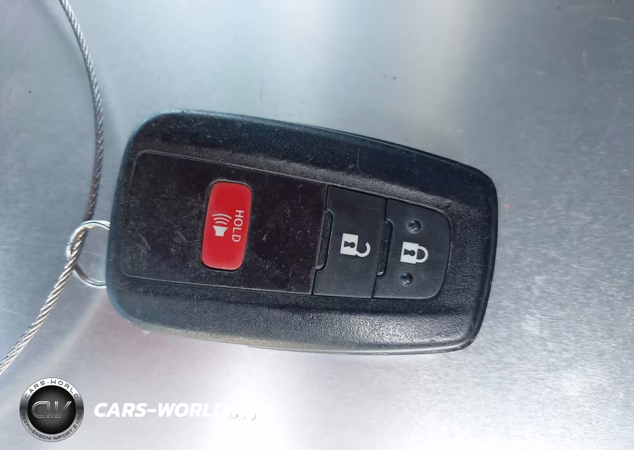 2019 Toyota C-Hr Xle VIN:NMTKHMBX2KR093167 - 11