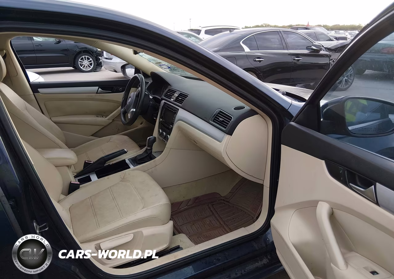 2012 Volkswagen Passat 2.5L Se VIN:1VWBH7A30CC085697 - 5