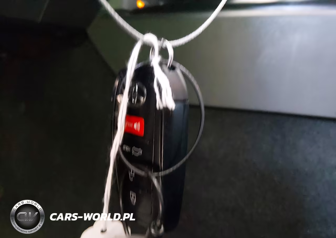 2025 Toyota Camry Le VIN:4T1DAACK1SU136162 - 11