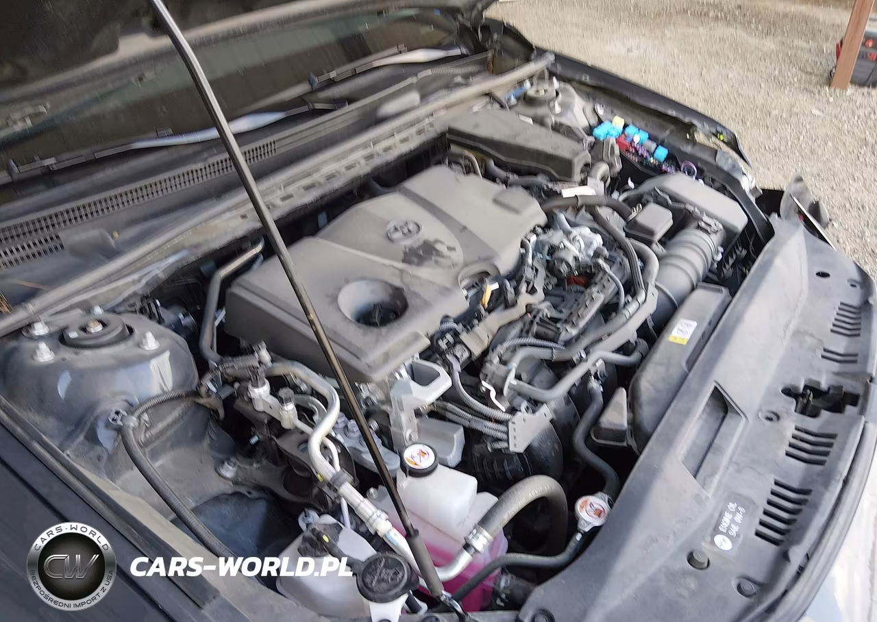 2025 Toyota Camry Le VIN:4T1DAACK1SU136162 - 12