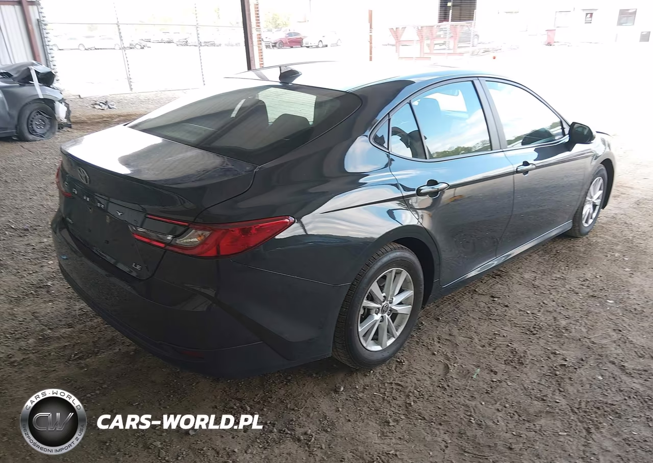 2025 Toyota Camry Le VIN:4T1DAACK1SU136162 - 4