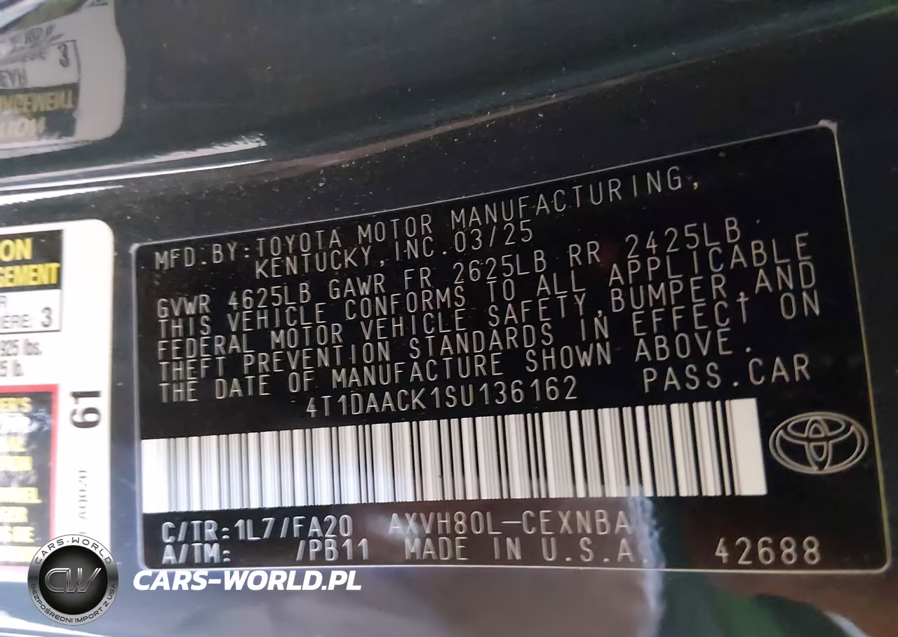 2025 Toyota Camry Le VIN:4T1DAACK1SU136162 - 9