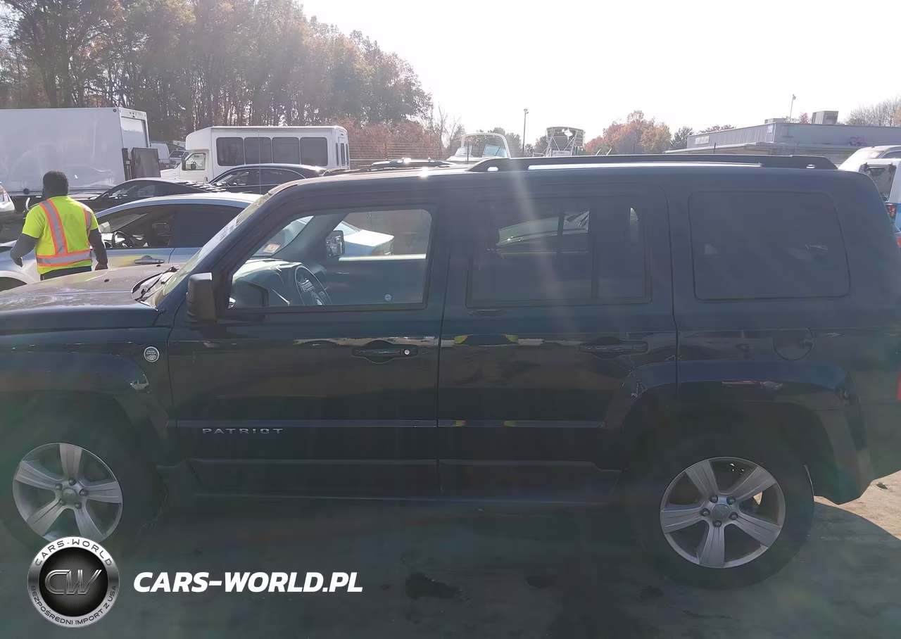 2016 Jeep Patriot Latitude VIN:1C4NJRFBXGD612693 - 14