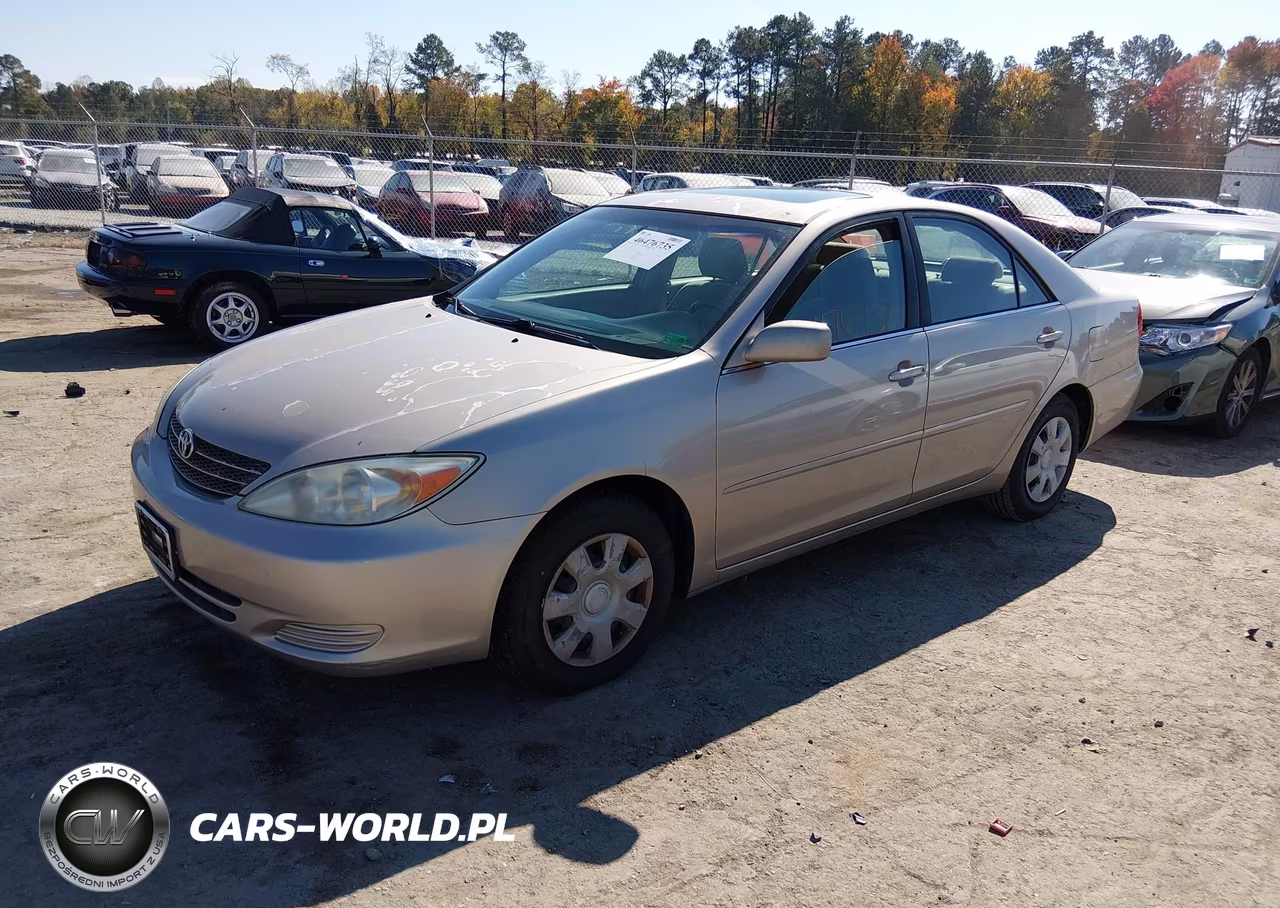 2003 Toyota Camry Le VIN:4T1BE32K13U168166 - 2