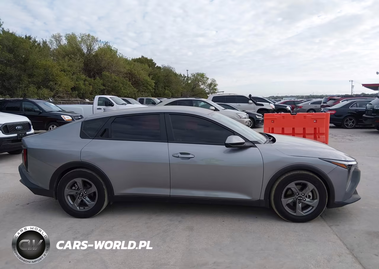 2025 Kia K4 Ex VIN:3KPFU4DE9SE153224 - 12