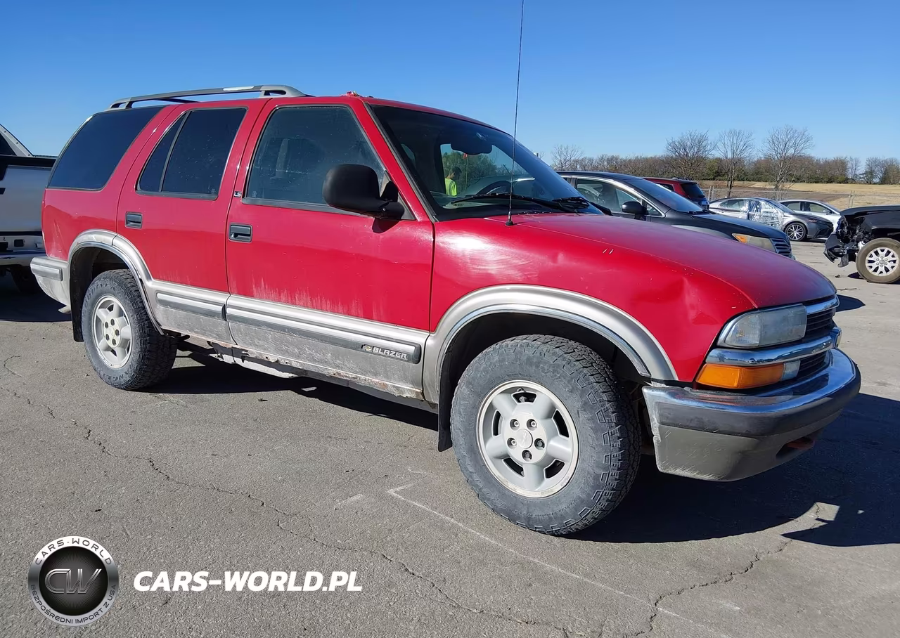 1998 Chevrolet Blazer Ls VIN:1GNDT13W4W2137879 - 1