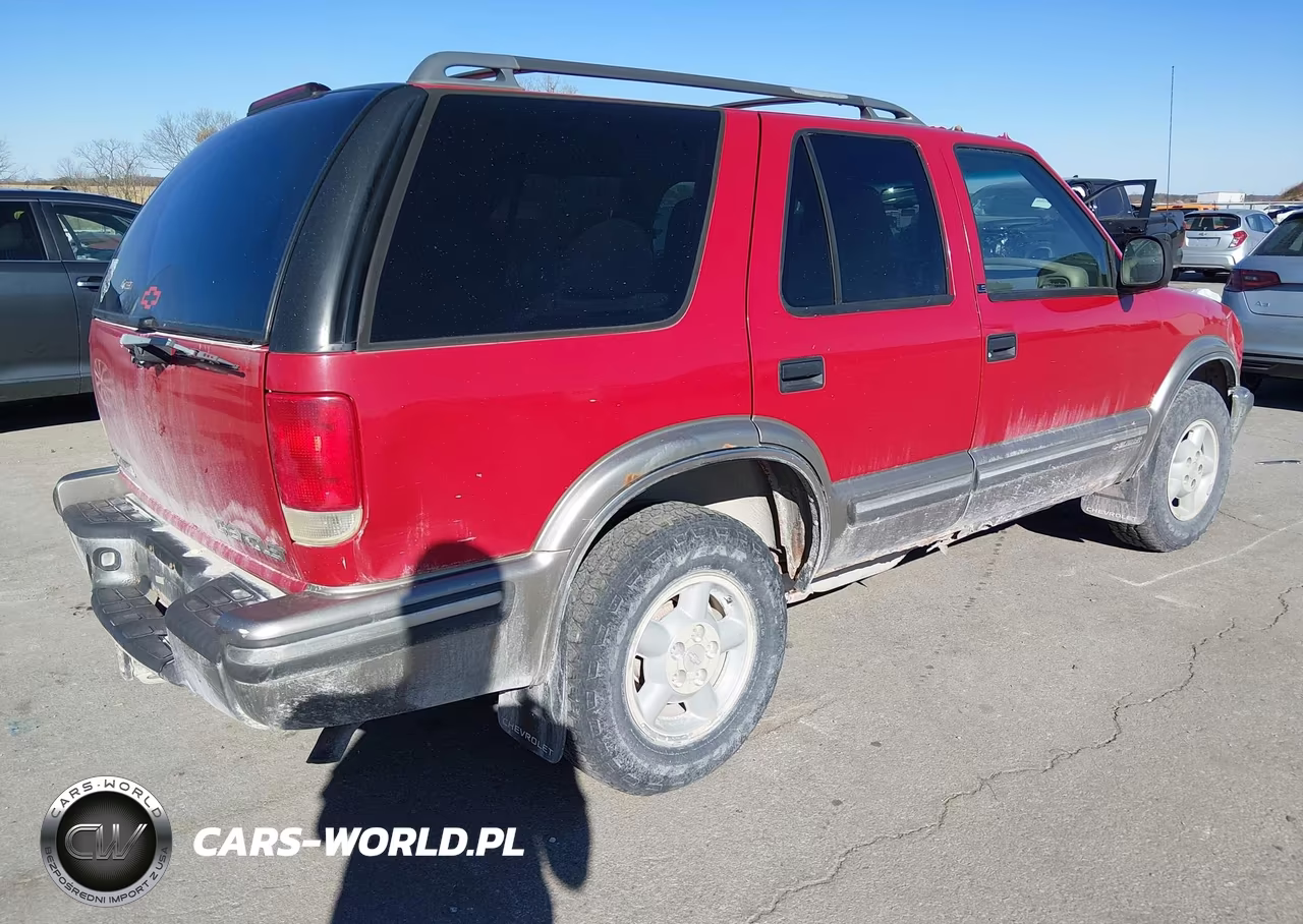 1998 Chevrolet Blazer Ls VIN:1GNDT13W4W2137879 - 4