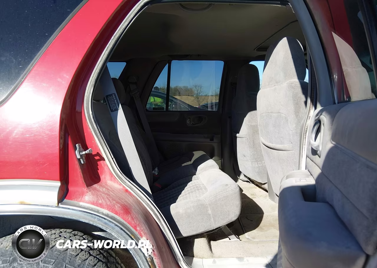 1998 Chevrolet Blazer Ls VIN:1GNDT13W4W2137879 - 8