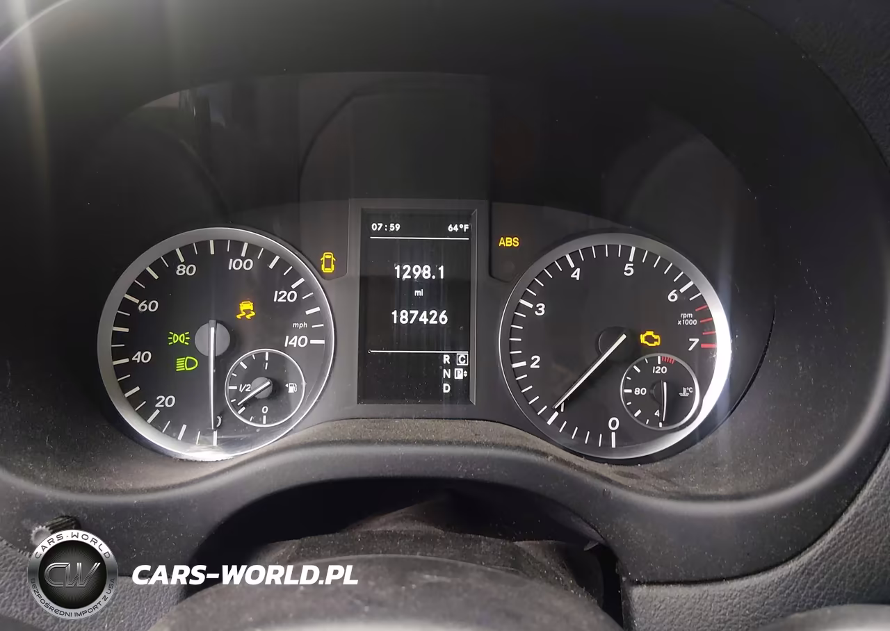 2018 Mercedes-Benz Metris VIN:WD4PG2EE1J3405932 - 7