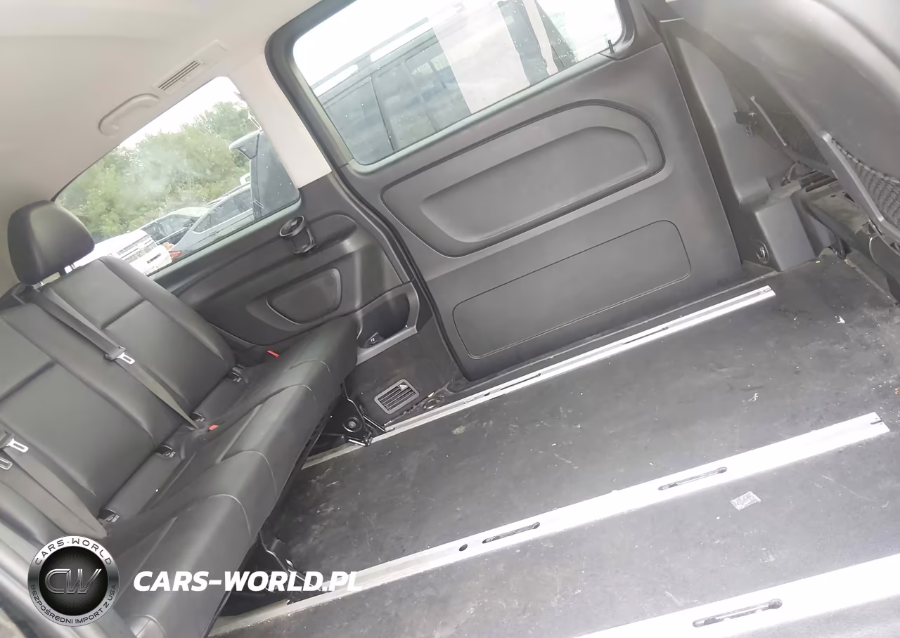 2018 Mercedes-Benz Metris VIN:WD4PG2EE1J3405932 - 8