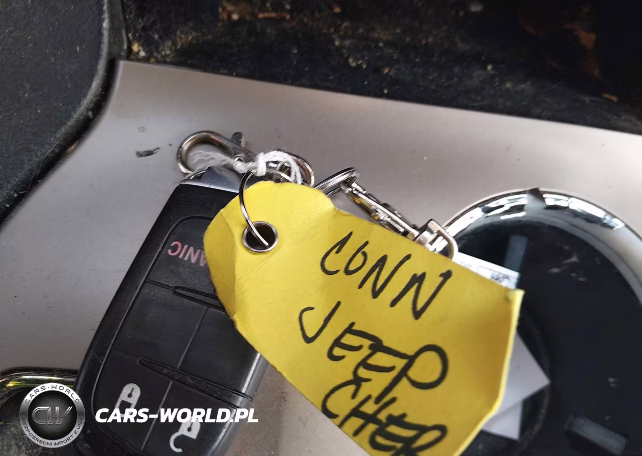 2014 Jeep Grand Cherokee Laredo VIN:1C4RJFAGXEC352480 - 11