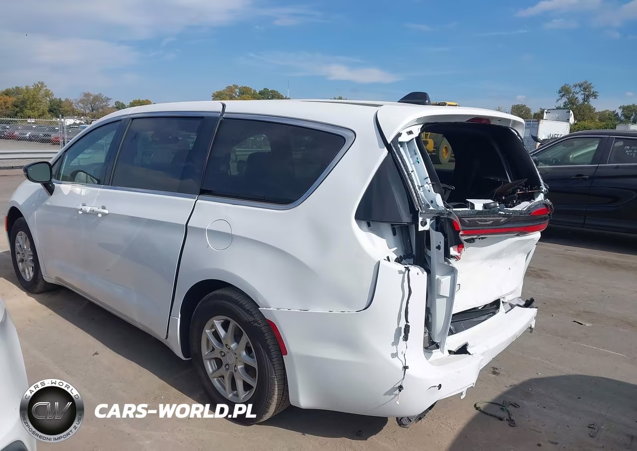 2027 Chrysler Pacifica VIN:2C4RC1BG9VR599038 - 14
