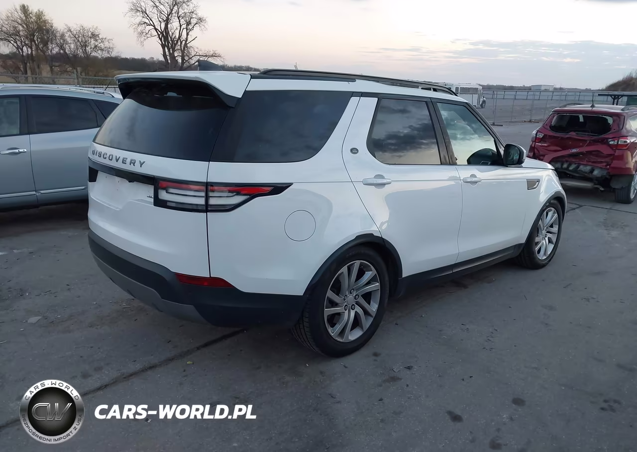 2018 Land Rover Discovery Se VIN:SALRG2RV9JA055421 - 4