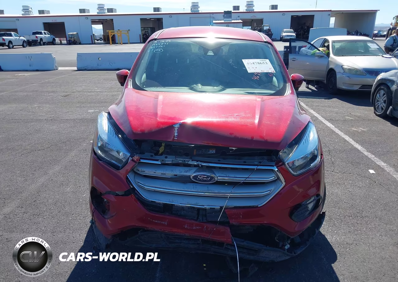 2019 Ford Escape Se VIN:1FMCU9GD1KUA15919 - 6