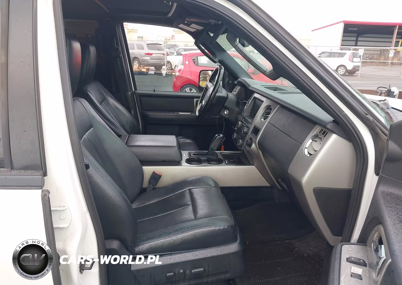2016 Ford Expedition Xlt VIN:1FMJU1HT7GEF52195 - 5