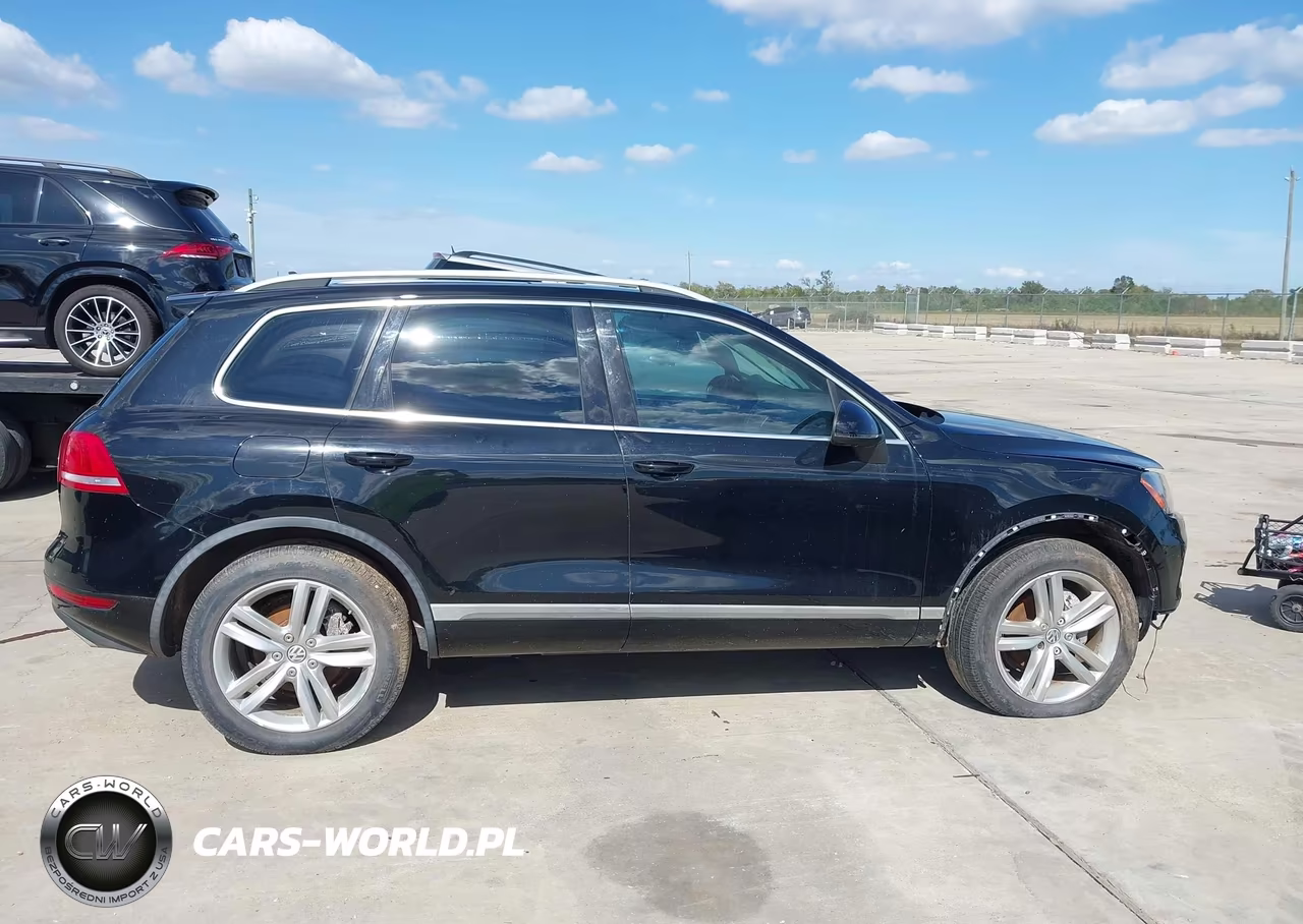 2014 Volkswagen Touareg Tdi Executive VIN:WVGEP9BP0ED007980 - 13