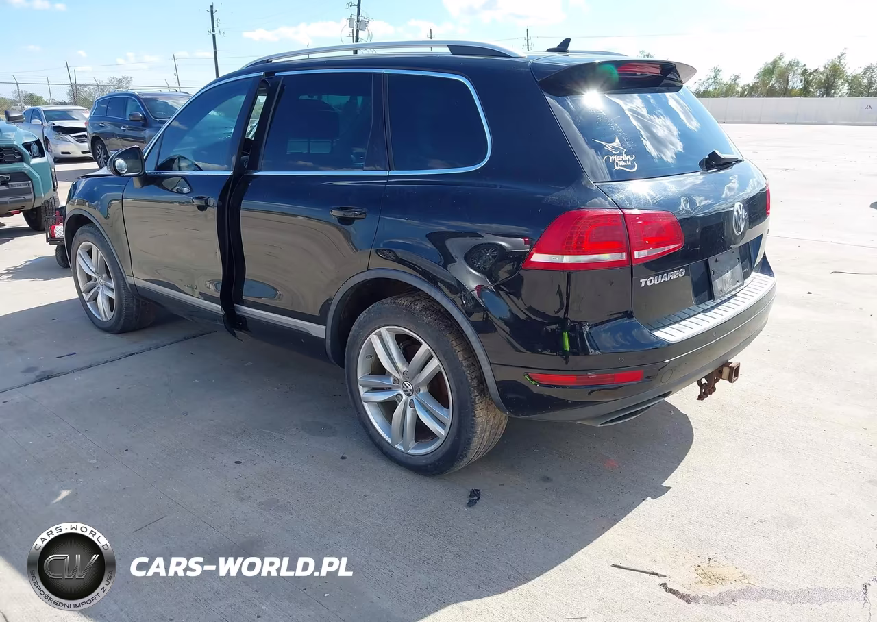 2014 Volkswagen Touareg Tdi Executive VIN:WVGEP9BP0ED007980 - 3