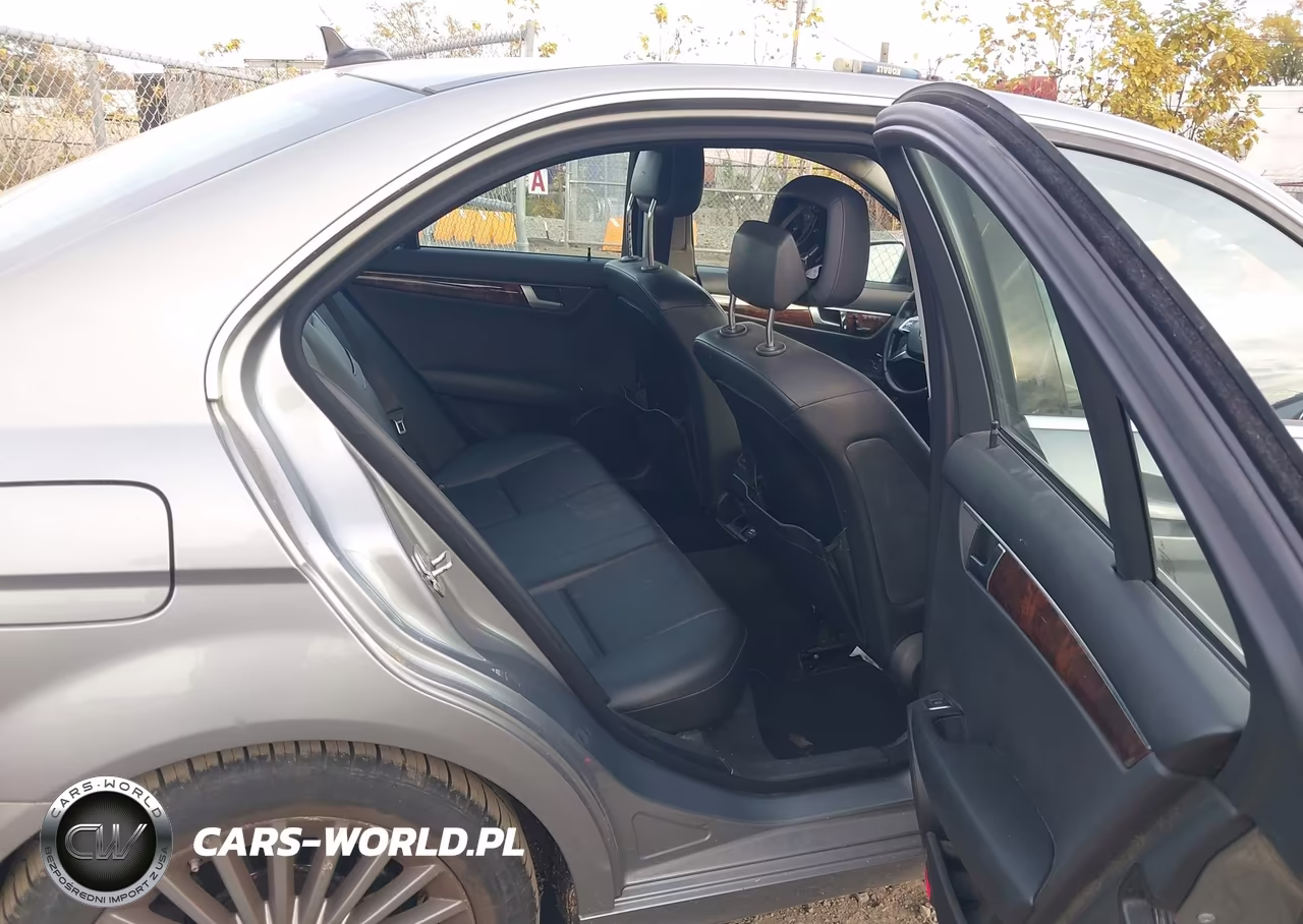 2014 Mercedes-Benz C 300 Luxury 4Matic VIN:WDDGF8AB0EG185022 - 8