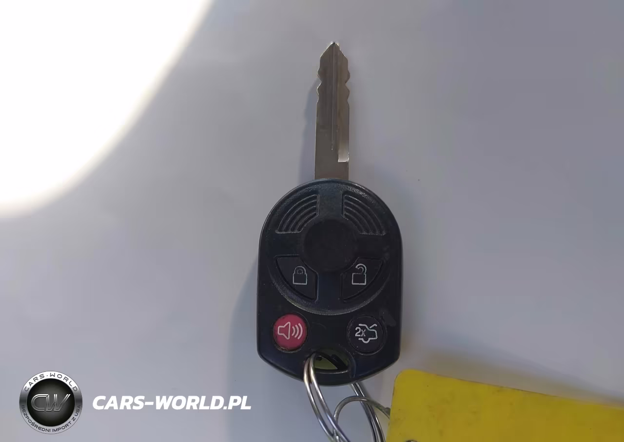 2011 Ford Taurus Se VIN:1FAHP2DW9BG105421 - 11