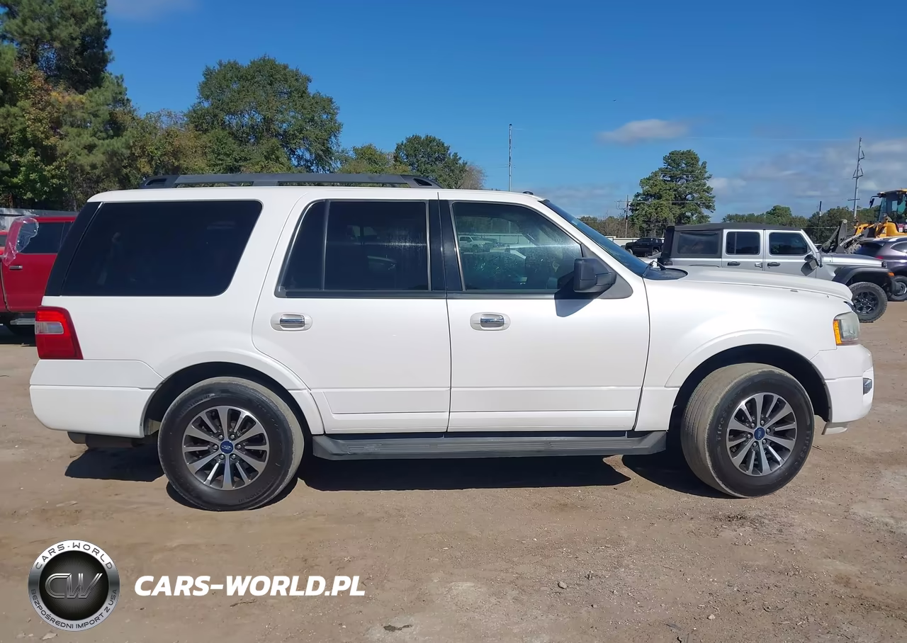 2015 Ford Expedition Xlt VIN:1FMJU1HT9FEF08519 - 13