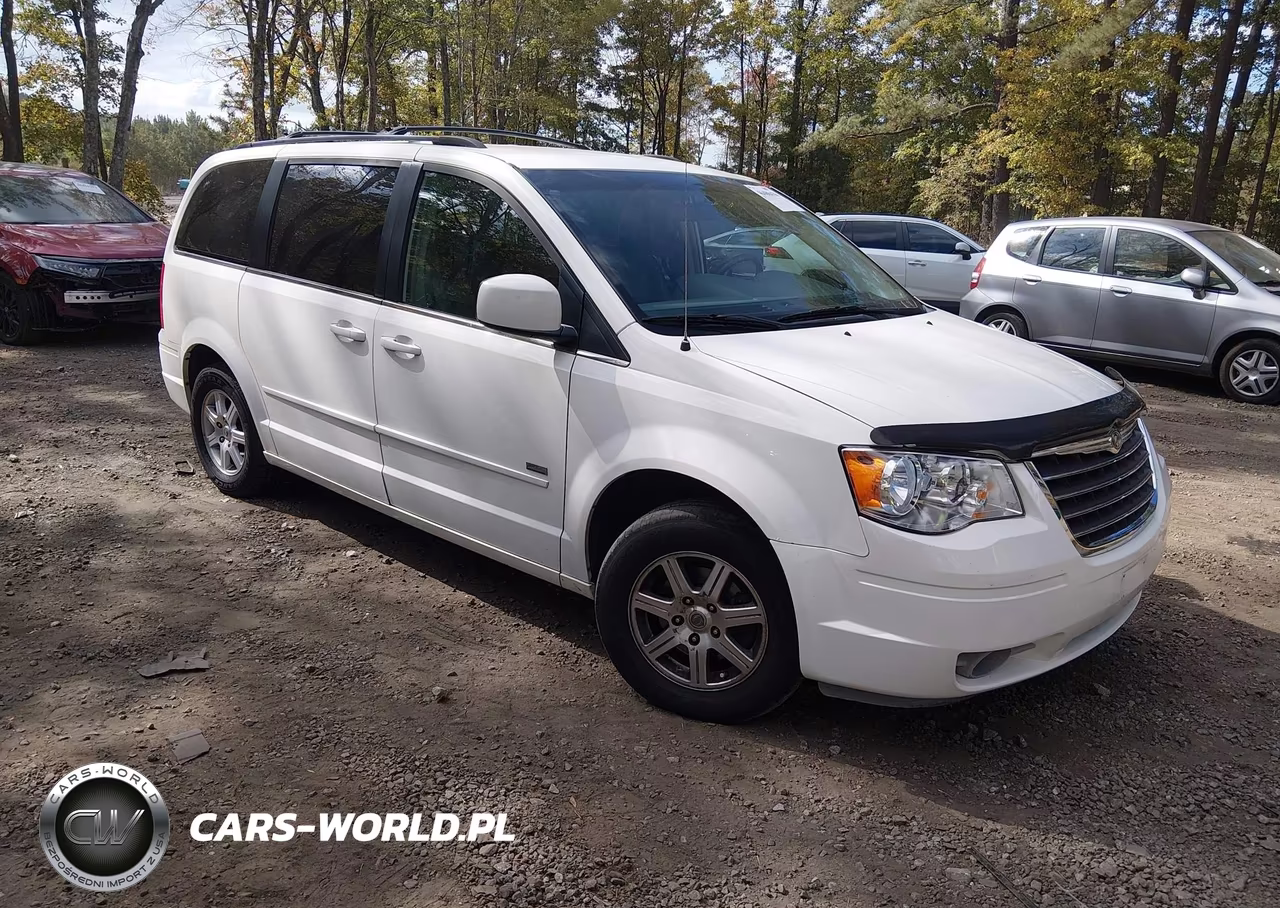 2008 Chrysler Town & Country Touring VIN:2A8HR54P48R703379 - 1