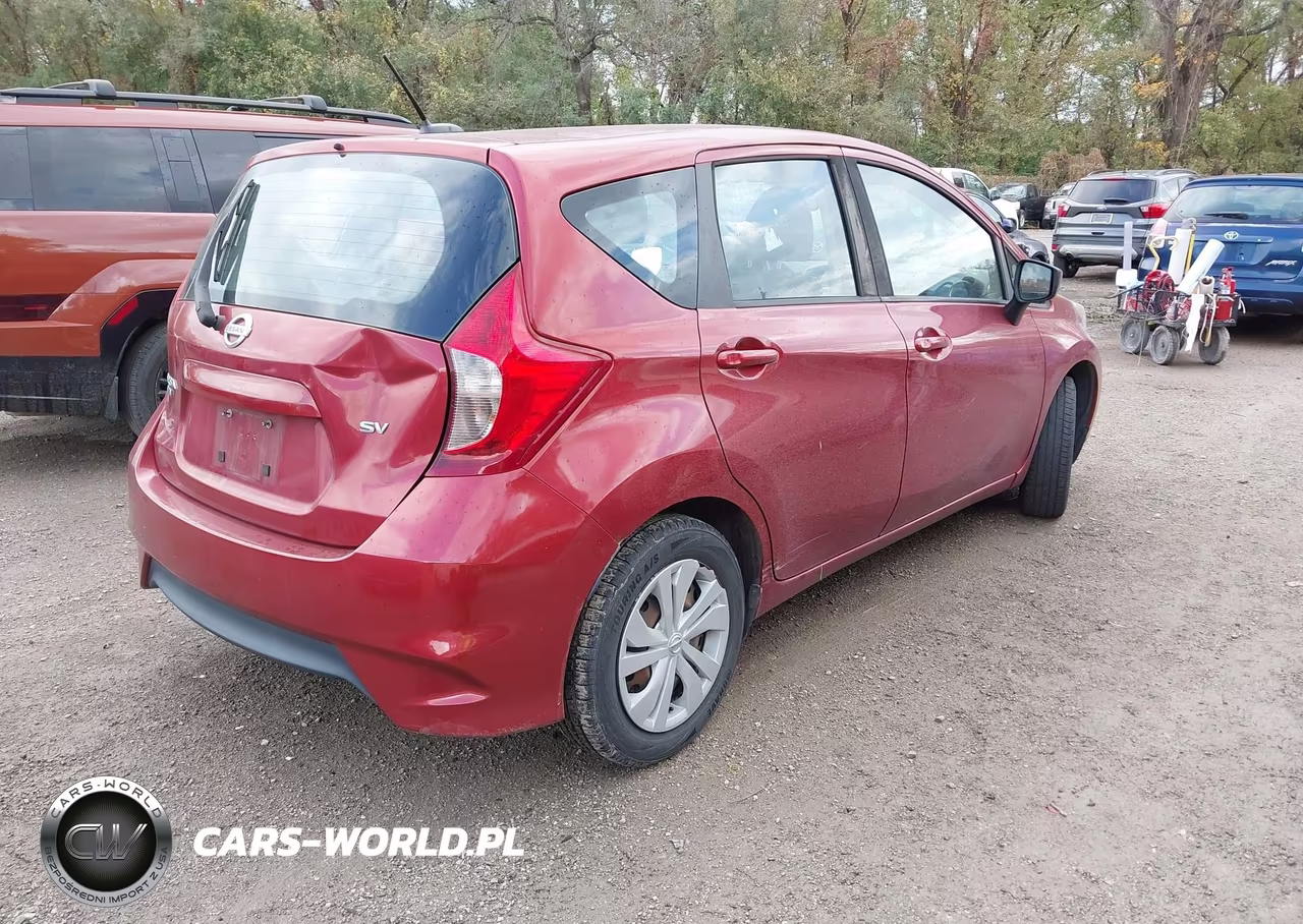 2017 Nissan Versa Note Sv VIN:3N1CE2CP9HL368911 - 4