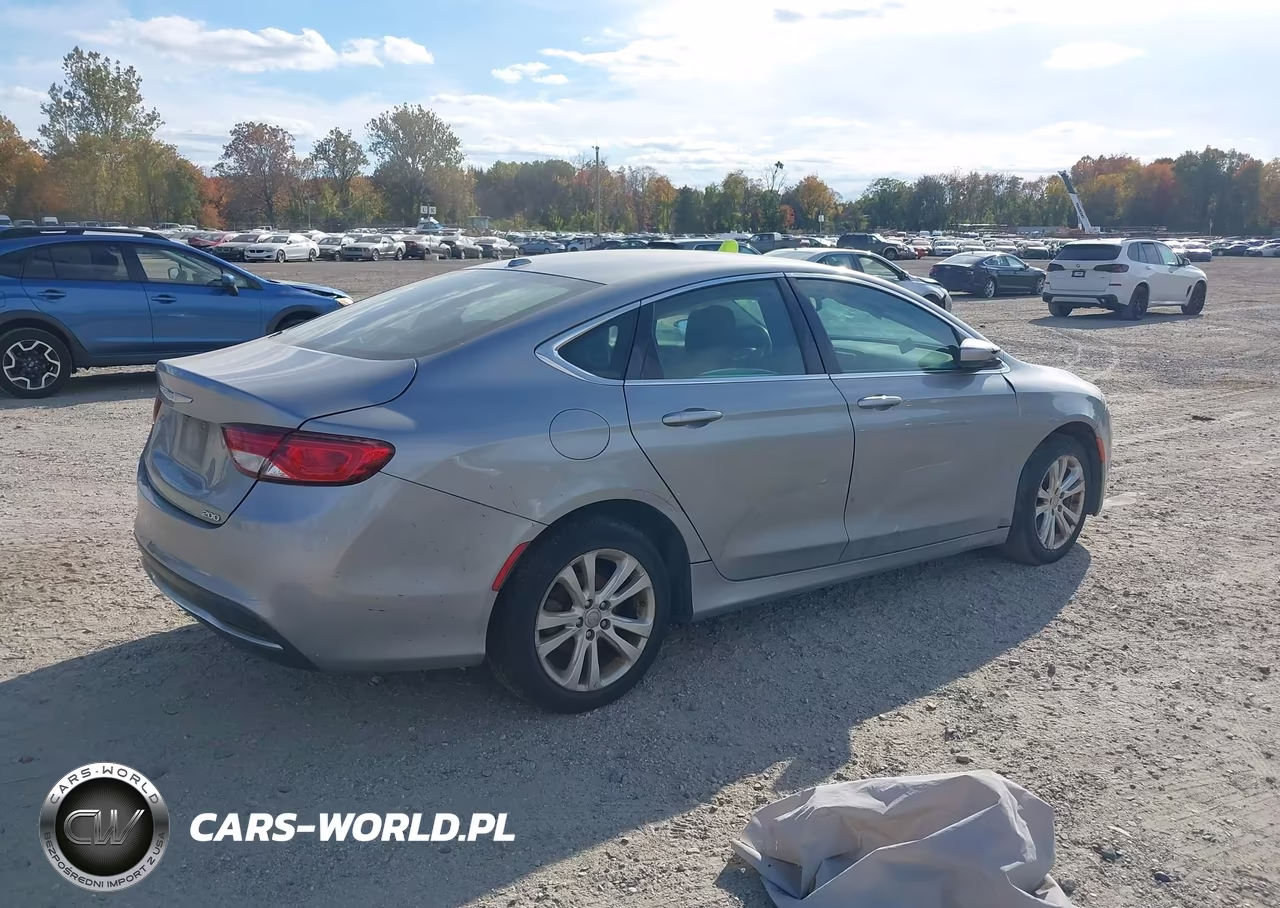 2015 Chrysler 200 Limited VIN:1C3CCCAB5FN534181 - 4