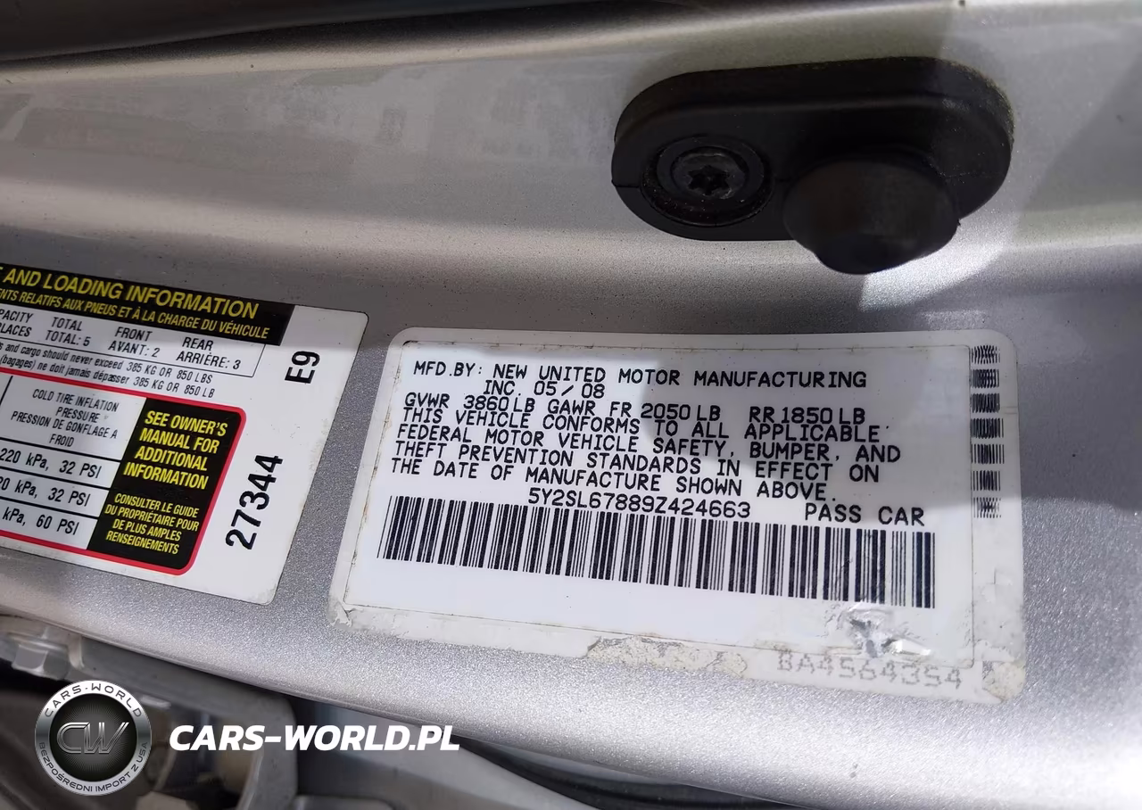 2009 Pontiac Vibe VIN:5Y2SL67889Z424663 - 9