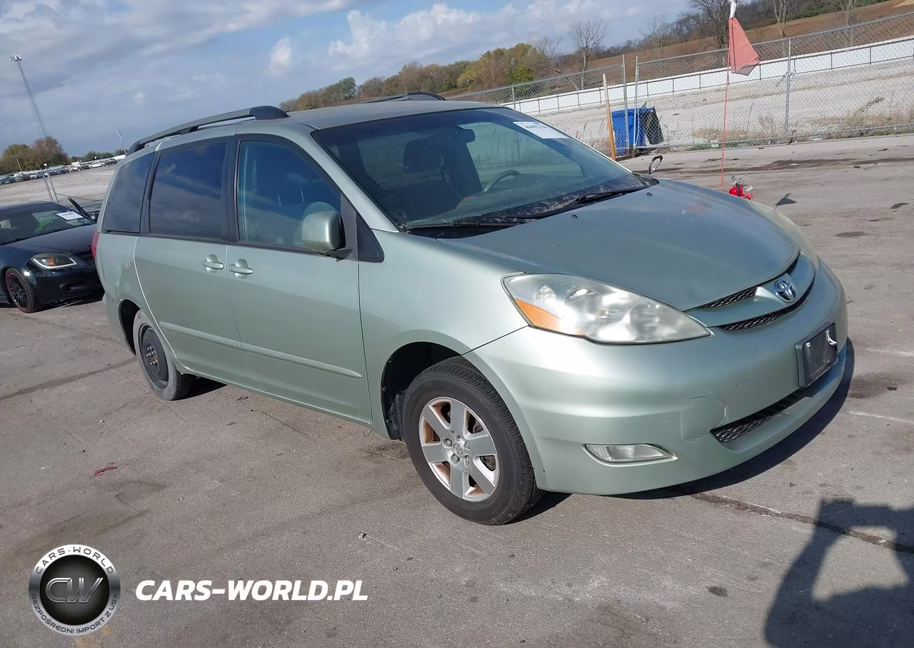 2006 Toyota Sienna Xle – zdjęcie 1 z 16