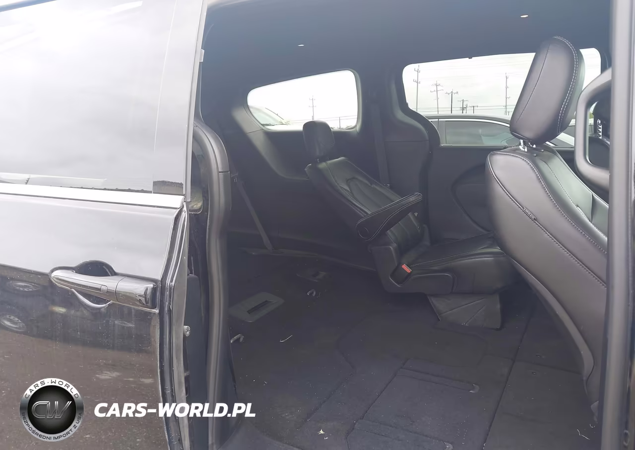 2025 Chrysler Pacifica Select VIN:2C4RC1BG6SR579230 - 8