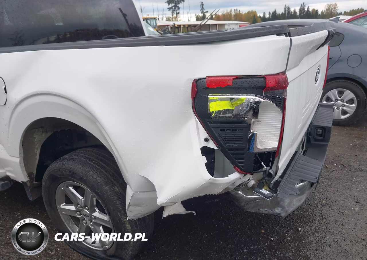 2025 Ford F-150 Xlt VIN:1FTEW3KP7SKE07904 - 18
