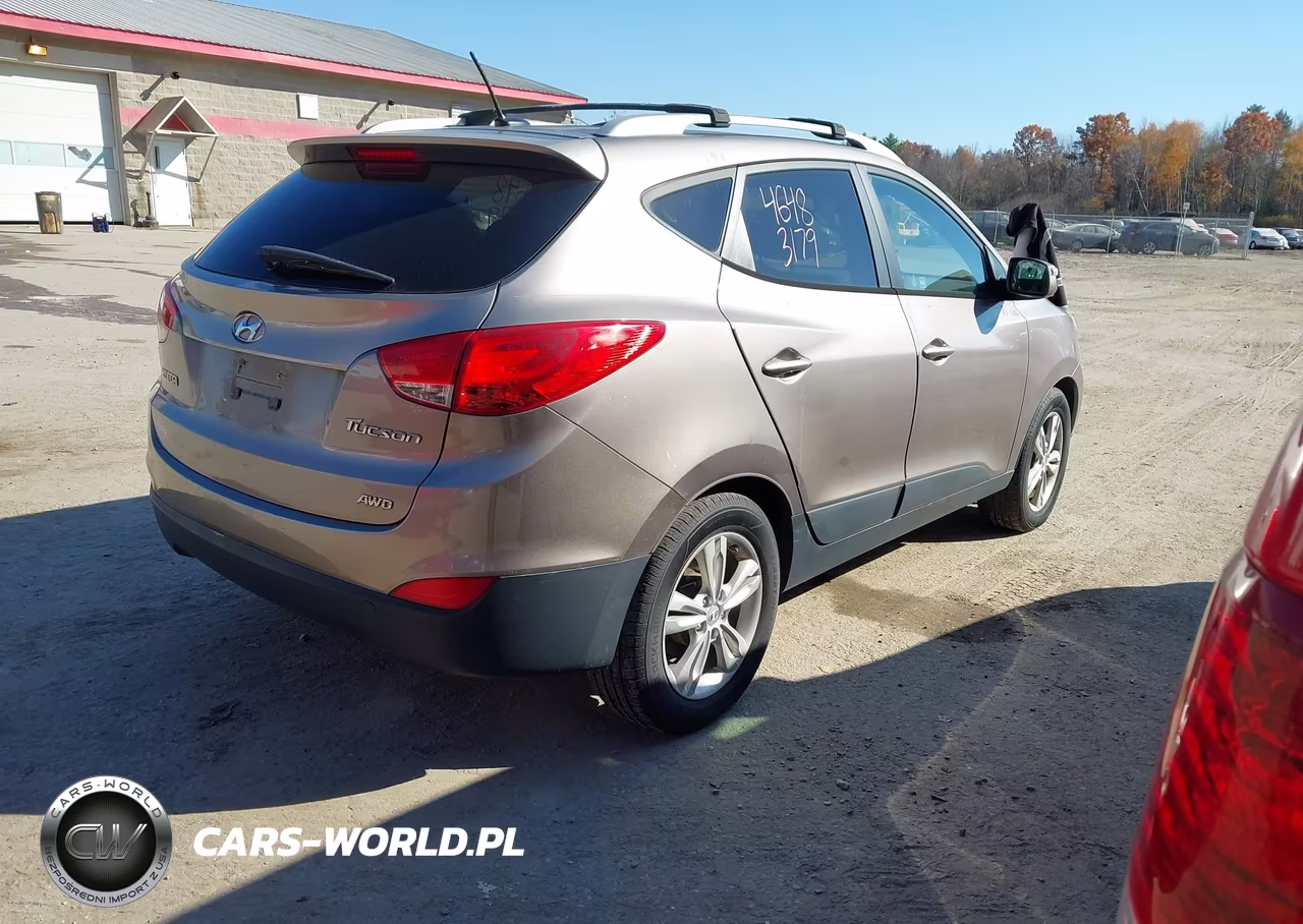 2012 Hyundai Tucson Gls VIN:KM8JUCAC8CU374982 - 4