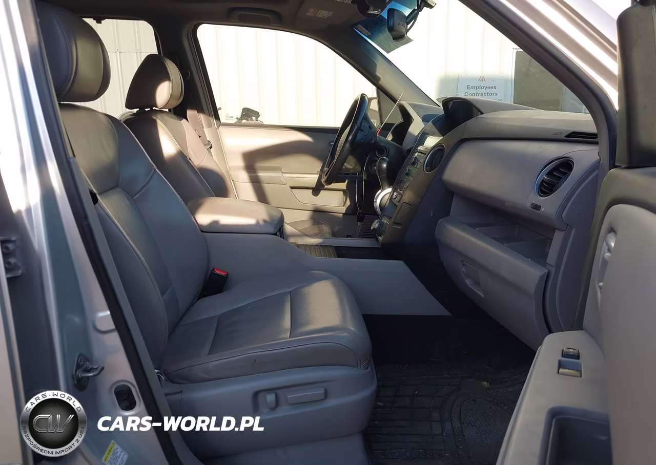 2009 Honda Pilot Touring VIN:5FNYF48829B022826 - 5