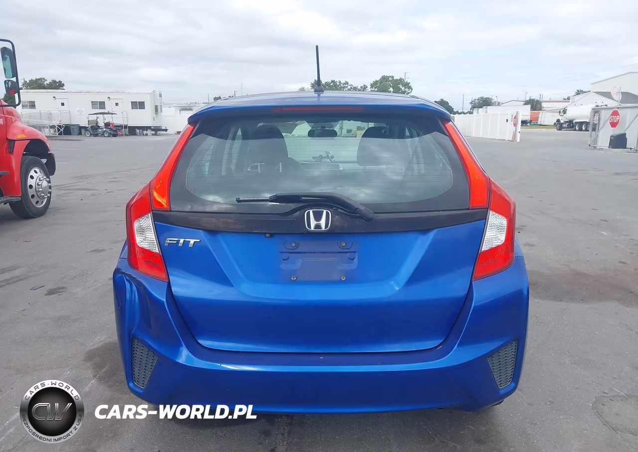 2015 Honda Fit Lx VIN:3HGGK5H52FM748519 - 16