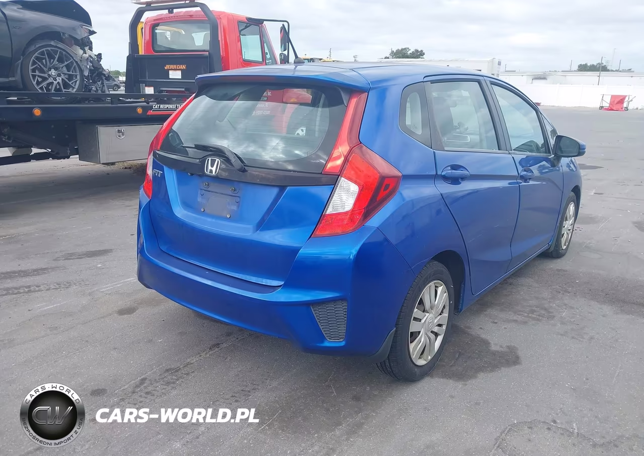 2015 Honda Fit Lx VIN:3HGGK5H52FM748519 - 4