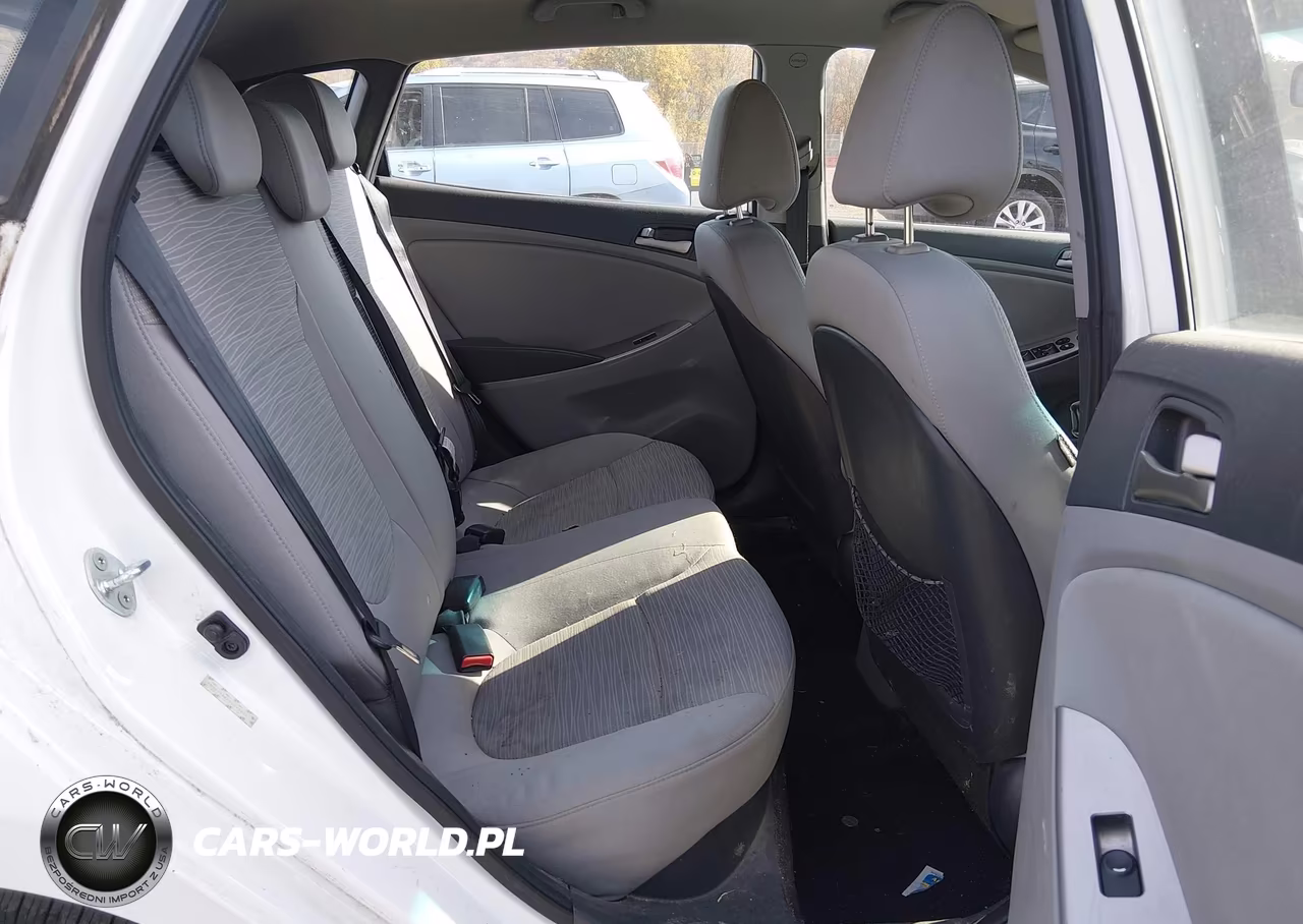 2015 Hyundai Accent Gs VIN:KMHCT5AE7FU213052 - 8