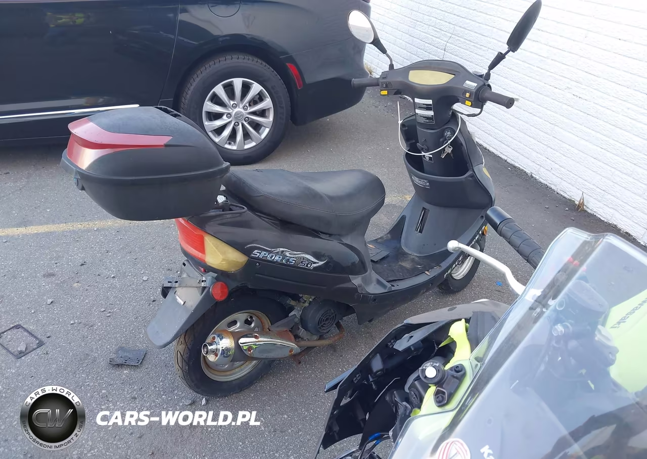 2018 Zhiwei Moped VIN:LT4Z1NAA8JZ000192 - 4