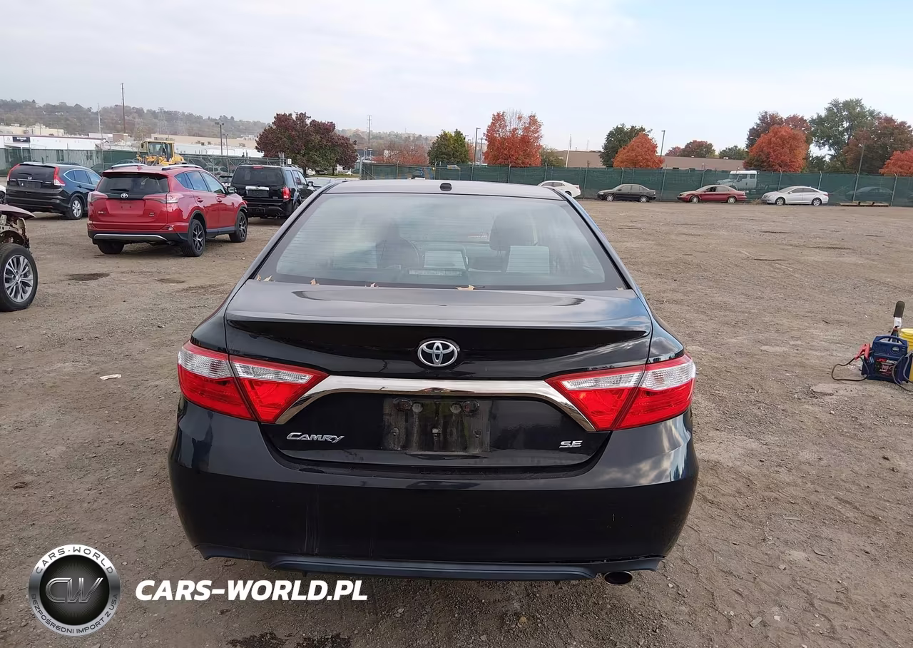 2017 Toyota Camry Se VIN:4T1BF1FK7HU343605 - 16