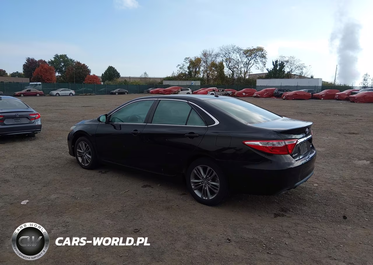 2017 Toyota Camry Se VIN:4T1BF1FK7HU343605 - 3